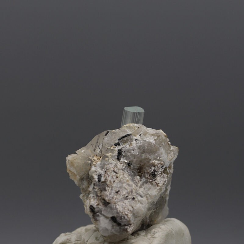 aquamarine specimen